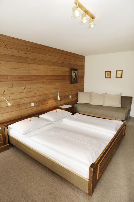 Haus Schoenlechner Gaschurn Habitación foto